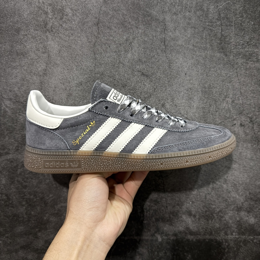 【HZ纯原版】Adidas Handball Spezial 阿迪达斯经典款牛皮复古休闲板鞋 灰白生胶 KI6303 原厂原档案开发出品 皮料切割干净无任何毛边 鞋型细节完美 超高清洁度 原材料打 市场第一梯队版本 尺码：35 36 36.5 37 38 38.5 39 40 40.5 41 42 42.5 43 44 44.5 45-选品中心