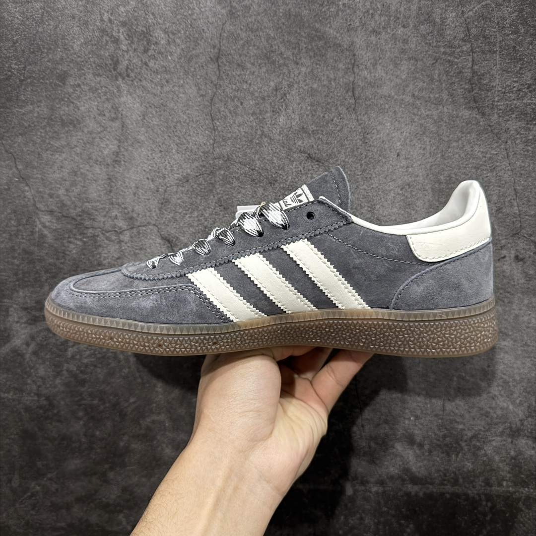图片[2]-【HZ纯原版】Adidas Handball Spezial 阿迪达斯经典款牛皮复古休闲板鞋 灰白生胶 KI6303 原厂原档案开发出品 皮料切割干净无任何毛边 鞋型细节完美 超高清洁度 原材料打 市场第一梯队版本 尺码：35 36 36.5 37 38 38.5 39 40 40.5 41 42 42.5 43 44 44.5 45-选品中心