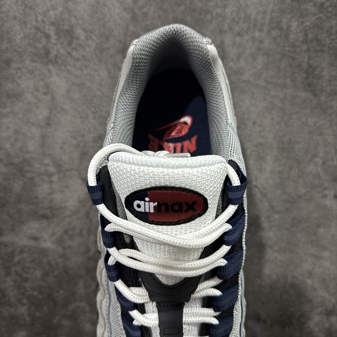 图片[8]-【EM纯原/小绿x】NK Air Max 95 OG 联名复古舒适气垫运动鞋 DM0011-007 全部配色 原鞋开发生产 高度还原 一眼ZP既视感 男女鞋真标半码制 原楦原纸版数据开发 环保进口透气牛皮革材质 高弹EVA缓震中底组合开窗式Air气垫装置 外置防滑耐磨橡胶外底❗ 尺码：36 37.5 38 38.5 39 40 40.5 41 42 42.5 43 44 44.5 45 46 47.5-选品中心