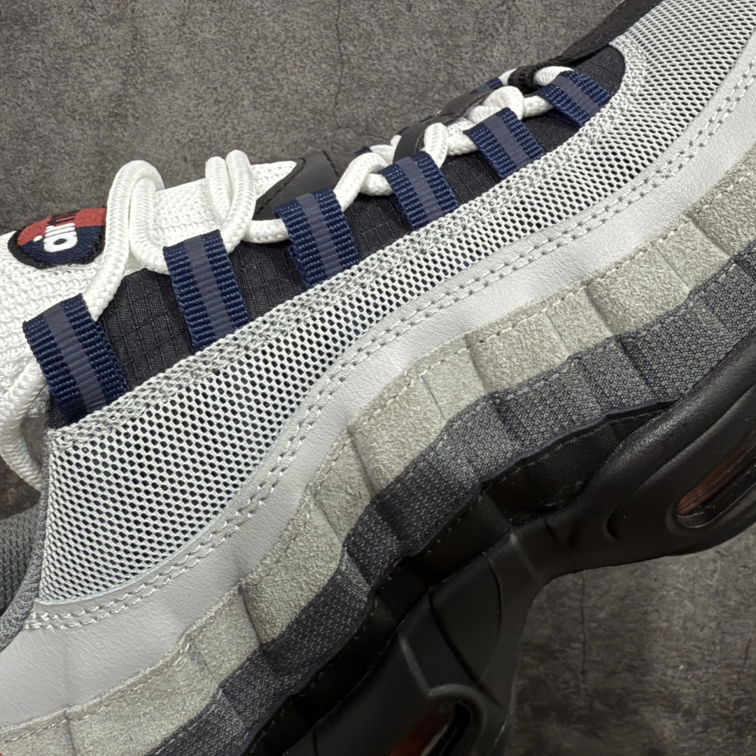 图片[4]-【EM纯原/小绿x】NK Air Max 95 OG 联名复古舒适气垫运动鞋 DM0011-007 全部配色 原鞋开发生产 高度还原 一眼ZP既视感 男女鞋真标半码制 原楦原纸版数据开发 环保进口透气牛皮革材质 高弹EVA缓震中底组合开窗式Air气垫装置 外置防滑耐磨橡胶外底❗ 尺码：36 37.5 38 38.5 39 40 40.5 41 42 42.5 43 44 44.5 45 46 47.5-选品中心