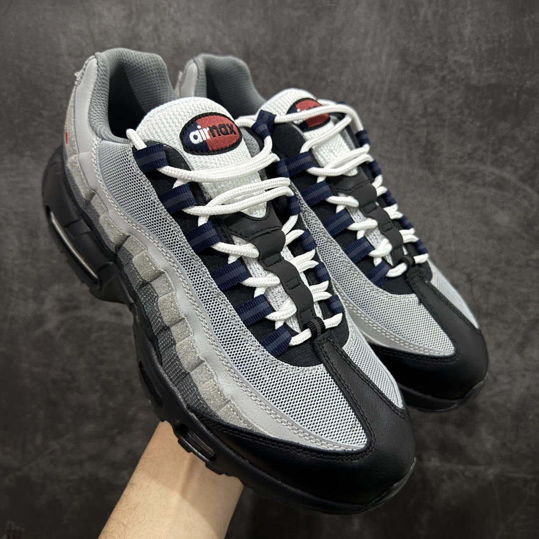 【EM纯原/小绿x】NK Air Max 95 OG 联名复古舒适气垫运动鞋 DM0011-007 全部配色 原鞋开发生产 高度还原 一眼ZP既视感 男女鞋真标半码制 原楦原纸版数据开发 环保进口透气牛皮革材质 高弹EVA缓震中底组合开窗式Air气垫装置 外置防滑耐磨橡胶外底❗ 尺码：36 37.5 38 38.5 39 40 40.5 41 42 42.5 43 44 44.5 45 46 47.5-选品中心