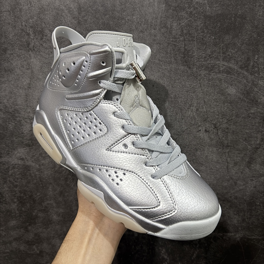 图片[3]-【XP纯原】PSG x Jordan Air Jordan 6 PSG 2026 液态银 XP纯原生产线出品 市售天花板品质出货 国内一线头部大厂知名厂牌同源出品 顶级工艺打造 原鞋开发 原厂冲刀皮料切割 原楦原模开发打造 经典乔6漏斗腰线 非市面所谓\”纯原\”直筒腰 货号：IQ5135-001 尺码：40 40.5 41 42 42.5 43 44 44.5 45 45.5 46 47.5-选品中心
