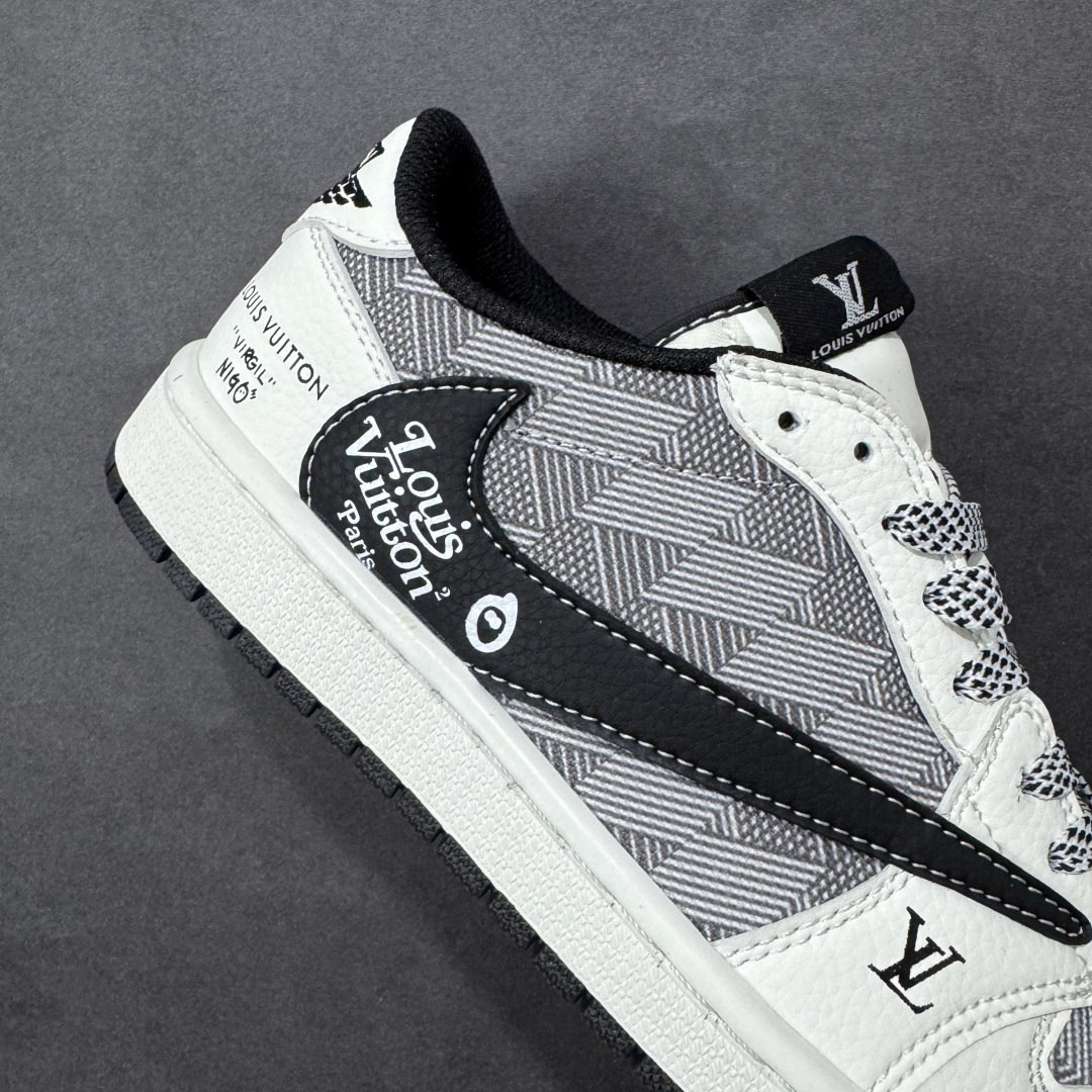 图片[6]-【定制版】高端定制 Travis Scott x Jordan 1 Low LV联名-白灰格纹 倒勾低帮休闲版本 原厂全头层皮 大厂纯原品质出货 纯正版型 定制鞋盒 皮料切割干净无任何毛边 细节完美 超高清洁度 货号：DZ2688-013 尺码：36 36.5 37.5 38 38.5 39 40 40.5 41 42 42.5 43 44 44.5 45-选品中心