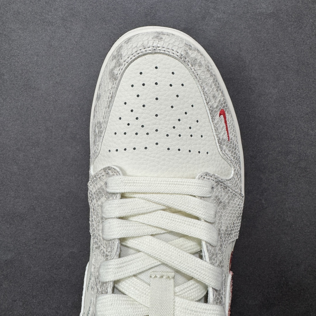 图片[8]-【定制版】Nike Jordan Air Jordan 1“ 马年限定——龙马精神” 高端定制 低帮 复古 减震 防滑 耐磨 篮球鞋 定制鞋盒 大厂纯原品质出货 超高清洁度 皮料切割干净无任何毛边 细节完美 货号：FC7688-200 尺码： 36 36.5 37.5 38 38.5 39 40 40.5 41 42 42.5 43 44 44.5 45-选品中心