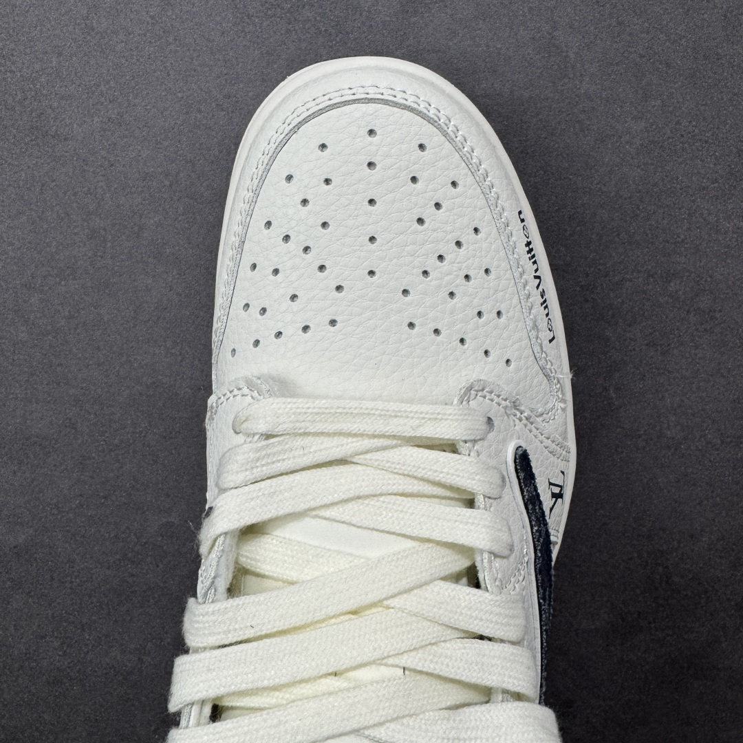 图片[8]-【定制版】Nike Jordan Air Jordan倒勾 “ LV联名——蓝红牛仔勾” 高端定制 低帮 复古 减震 防滑 耐磨 篮球鞋 定制鞋盒 大厂纯原品质出货 超高清洁度 皮料切割干净无任何毛边 细节完美 货号：JW1188-168 尺码： 36 36.5 37.5 38 38.5 39 40 40.5 41 42 42.5 43 44 44.5 45-选品中心
