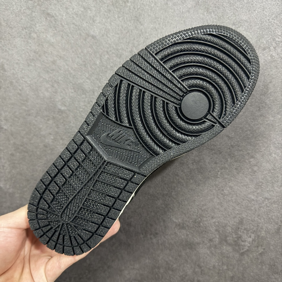 图片[9]-【定制版】Travis Scott x Jordan 1 Low “克罗心联名——印花翻毛米黑” 高端定制 乔丹倒勾低帮休闲板鞋 大厂纯原品质出货 纯正版型 定制鞋盒 皮料切割干净无任何毛边 细节完美 超高清洁度 货号：DD7866-108 尺码：36 36.5 37.5 38 38.5 39 40 40.5 41 42 42.5 43 44 44.5 45 编码：HXSB330340-选品中心