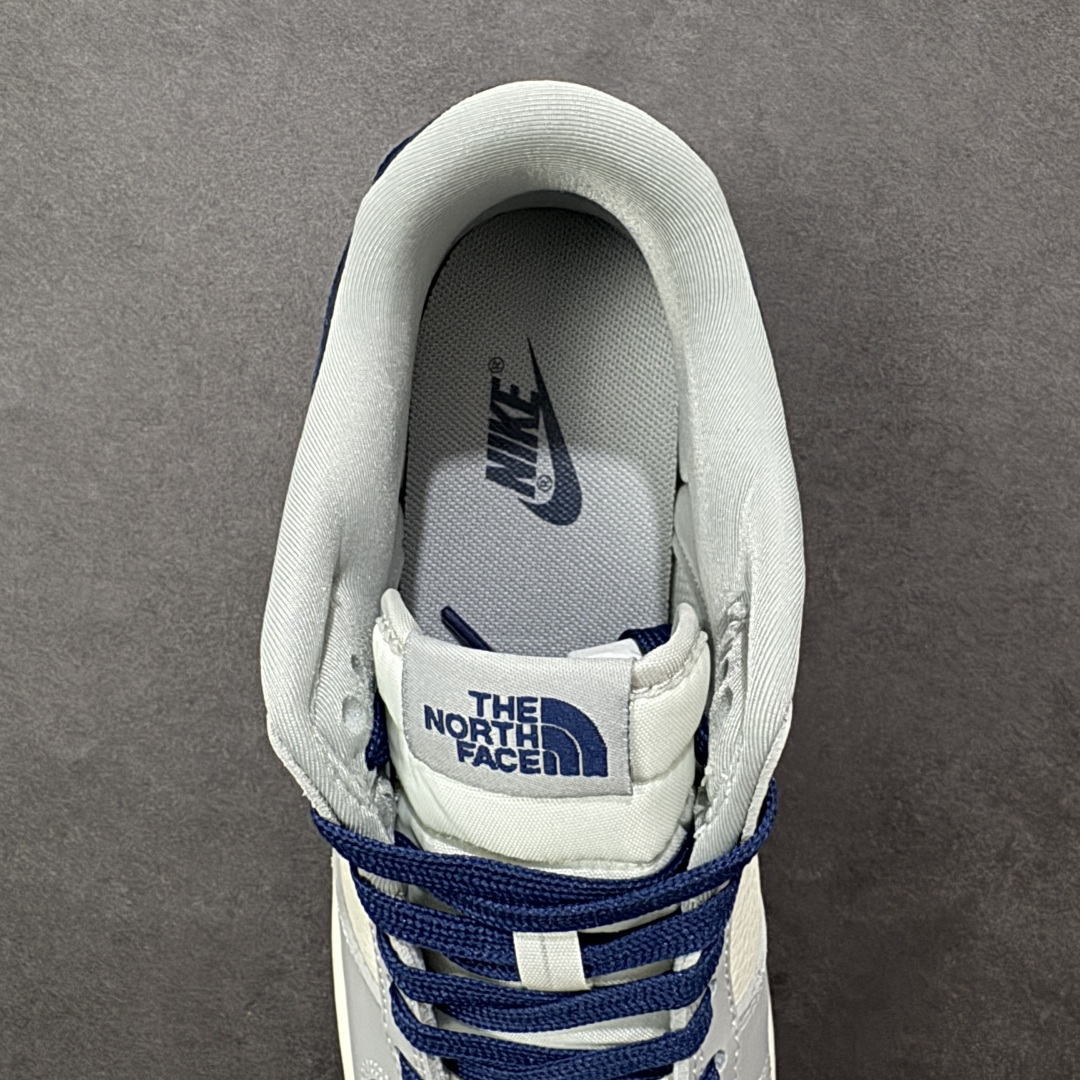 图片[7]-【定制版】Nike SB Dunk Low“ 北面联名—米灰黑拼接” 周年高端定制 低帮休闲板鞋 定制鞋盒 大厂纯原品质出货 超高清洁度 皮料切割干净无任何毛边 细节完美 货号：MN1688-109 尺码：36 36.5 37.5 38 38.5 39 40 40.5 41 42 42.5 43 44 44.5 45 编码：HXSB330340-选品中心