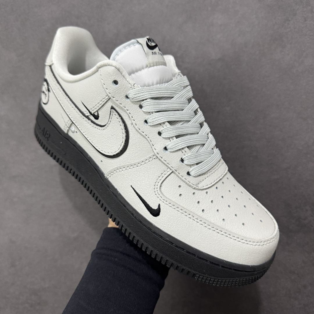 图片[3]-【定制版】Nike Air Force 1\’07 Low 冷调灰调碰撞酷黑 空军一号低帮休闲板鞋  #定制皮料 定制鞋盒 原楦原纸板 纯正空军版型 内置全掌气垫 货号：XL1979-128  尺码：36 36.5 37.5 38 38.5 39 40 40.5 41 42 42.5 43 44 44.5 45-选品中心
