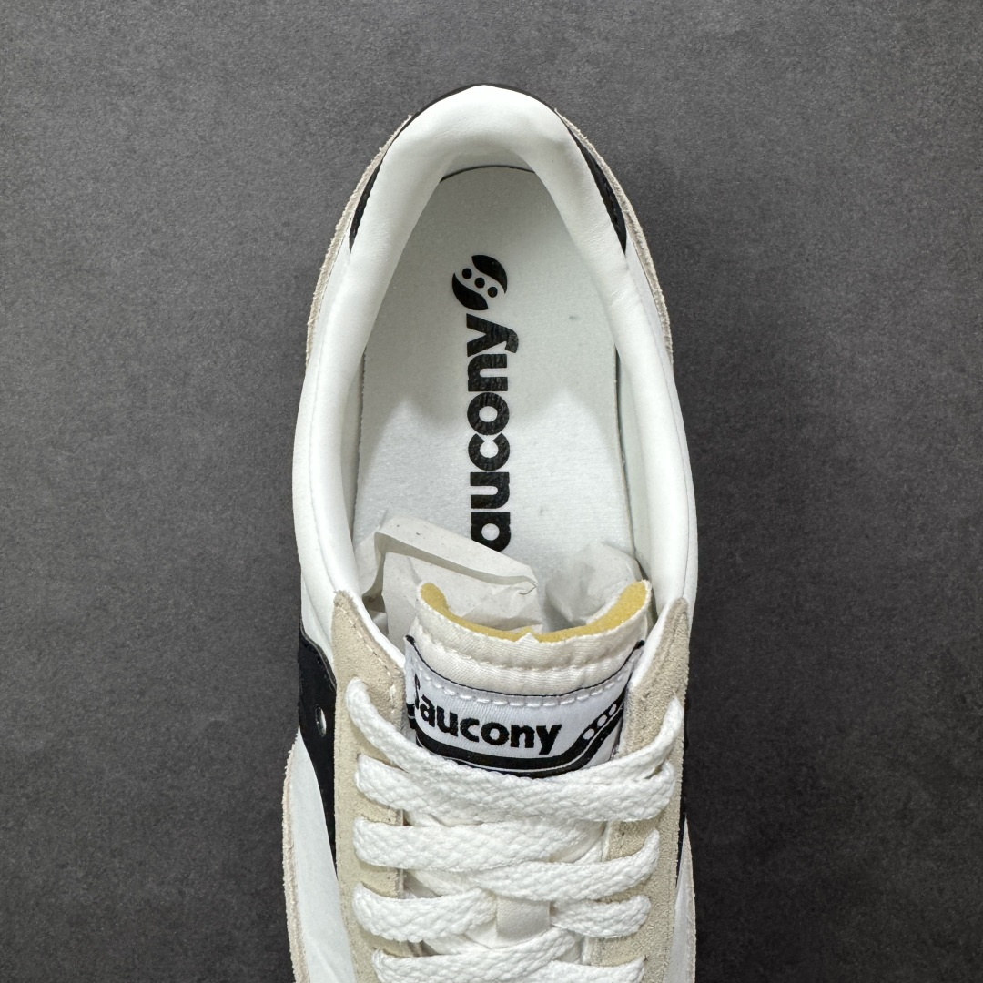 图片[7]-【公司级】Saucony索康尼男款Trainer 80 运动鞋 迷衣时尚 货号：S70884-9 •商品材质：皮革织物橡胶 • 商品信息：网眼和绒面革面料。•系带• 衬垫鞋舌 徽标贴饰•衬垫鞋领．侧面抛光皮革徽标贴花： 抛光皮革后跟贴片，徽标印花． 泡沫橡胶中底•纹理橡胶鞋底供应商配色：White/Black 尺码：35.5 36 36.5 37.5 38 38.5 39 40 40.5 41 42 42.5 43 44 45 46 编码：MQLB240250-选品中心