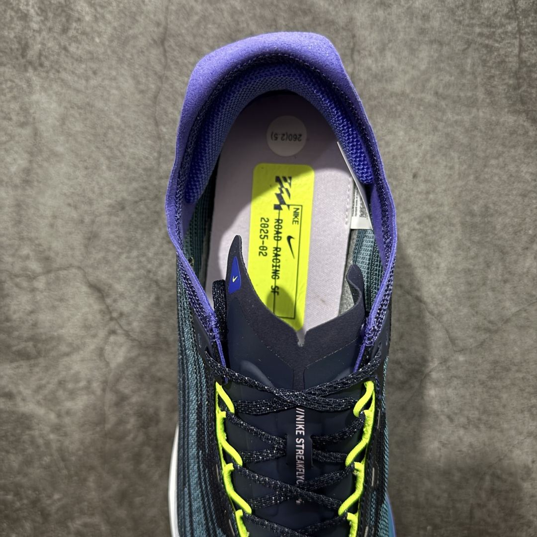 图片[8]-【纯原真碳版】耐克Nike ZoomX Streakfly 2 \”White Obsidian Mist\”疾驰者2代系列低帮竞速轻质缓震透气休闲运动跑步鞋“ 超薄针织鞋面 柔软缓震，nike Streakfly 2是一款专为短距离竞速设计的高性能跑鞋。日常穿着也是非常舒适，单只42码仅重126克，比前代减轻40克，接近田径钉鞋的轻盈感，适合追求速度的跑者。搭载全掌Flyplate碳纤维板，提供强劲推进力，配合ZoomX泡棉中底，能量回馈出色，滚动感顺滑。外底采用轻薄橡胶材质，抓地力出色，湿滑路面也能稳定发挥。工程精制网眼鞋面，透气性极佳，贴合脚部轮廓，减少闷热感。ZoomX泡棉中底兼顾缓震与回弹，适合短距离快速奔跑。Nike Streakfly 2是为追求速度的精英跑者或短距离竞速爱好者设计的高性能跑鞋，其轻盈、响应迅速的特点使其成为短距离比赛和训练的理想选择 货号： HF6416-401 尺码： 36 36.5 37.5 38 38.5 39 40 40.5 41 42 42.5 43 44 45 46-选品中心