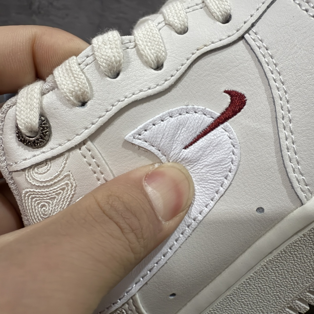 图片[4]-【渠道LJ版本】Nike Air Force 1\’07 Low 马年限定 空军一号低帮休闲板鞋 IQ1119-011  原版品质 专柜特供 原楦头原纸板 定制五金配件 内置全掌气垫 原厂鞋底   尺码：36 36.5 37.5 38 38.5 39 40 40.5 41 42 42.5 43 44 44.5 45 46-选品中心