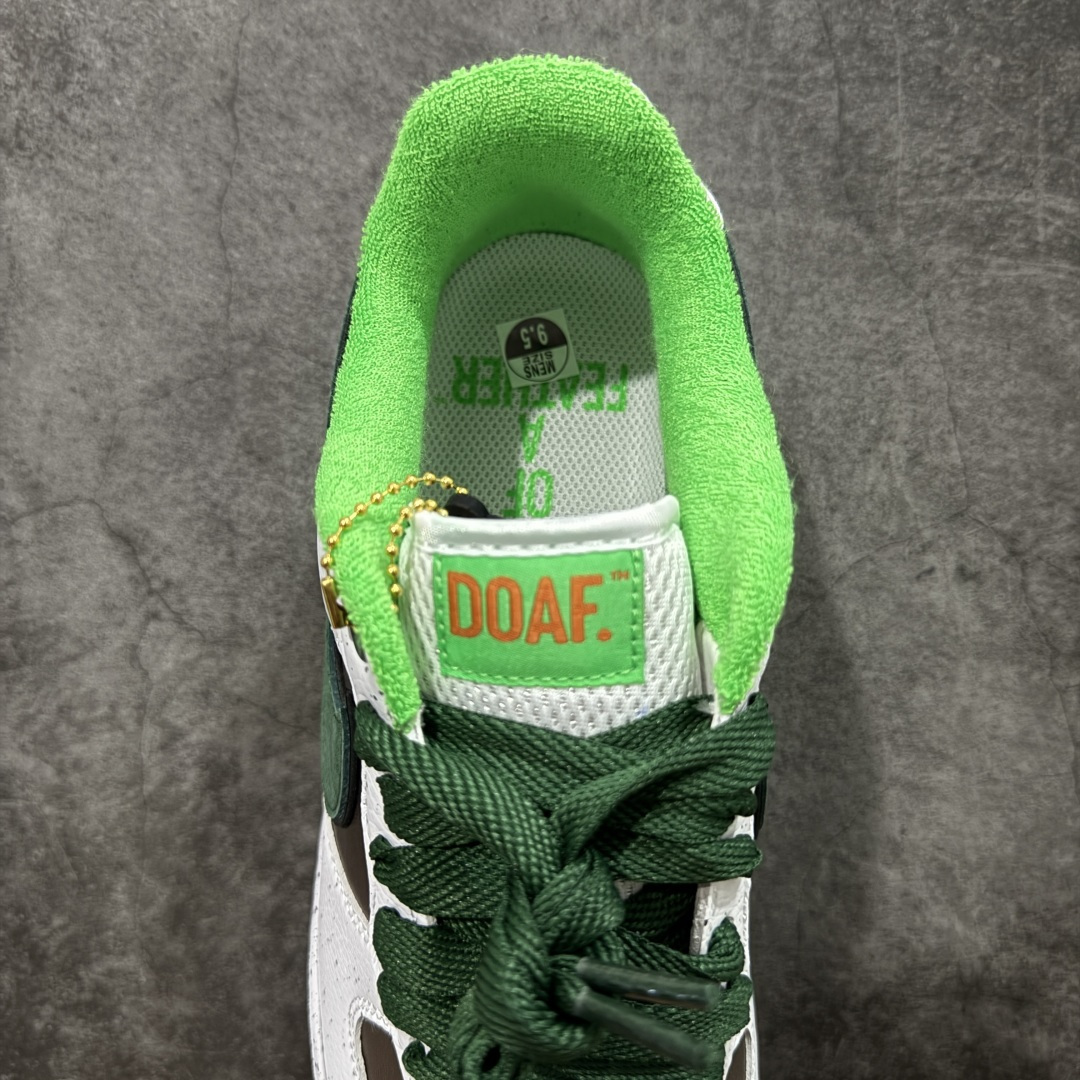 图片[8]-【Top纯原】Doaf x NK Air Force 1 Low 联名款 空军一号低帮休闲板鞋 IU7613-100 原厂冲刀皮料切割干净 无任何毛边 打造纯正空军 全掌内置蜂窝气垫 原盒配件 原厂中底钢印、拉帮完美 全套原楦原模倾力打造完美版型 尺码：36 36.5 37.5 38 38.5 39 40 40.5 41 42 42.5 43 44.5 45 46-选品中心