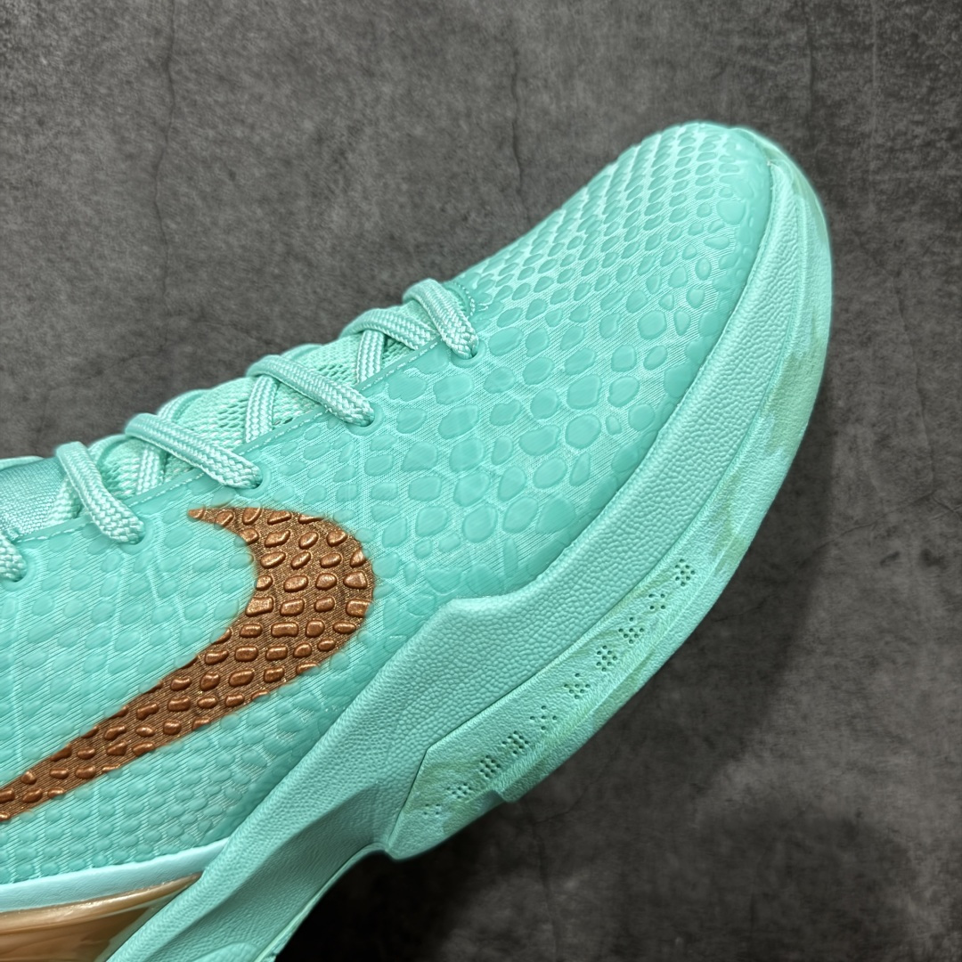 图片[6]-【Star版本】Jalen Brunson x Nike Zoom Kobe 6 Protro Statue of Liberty PE 绿色 科比6代 IQ5774-300 史上最强复刻 私人团队订单 细节完美对比公司货 前掌超大Zoom Turbo气垫 后掌EVA缓震 真正的原汁原味 还原ZP脚感 全身鞋材卡料色独家定制 唯一正确喷漆工艺Swoosh 正确凹凸蛇鳞工艺 正确鞋面渐变效果 内全置真动飞态线 独立原厂模具 最大尺码达到48.5码 首批不拼图大几率过验 亲测已过 支持各种高强度实战 无需担心 上脚价 补货周期极长 脚宽建议买大半码 科比系列前掌偏窄 不影响二次销售 支持七天无理由退换 尺码：40 40.5 41 42 42.5 43 44 44.5 45 45.5 46 47.5 48.5-选品中心