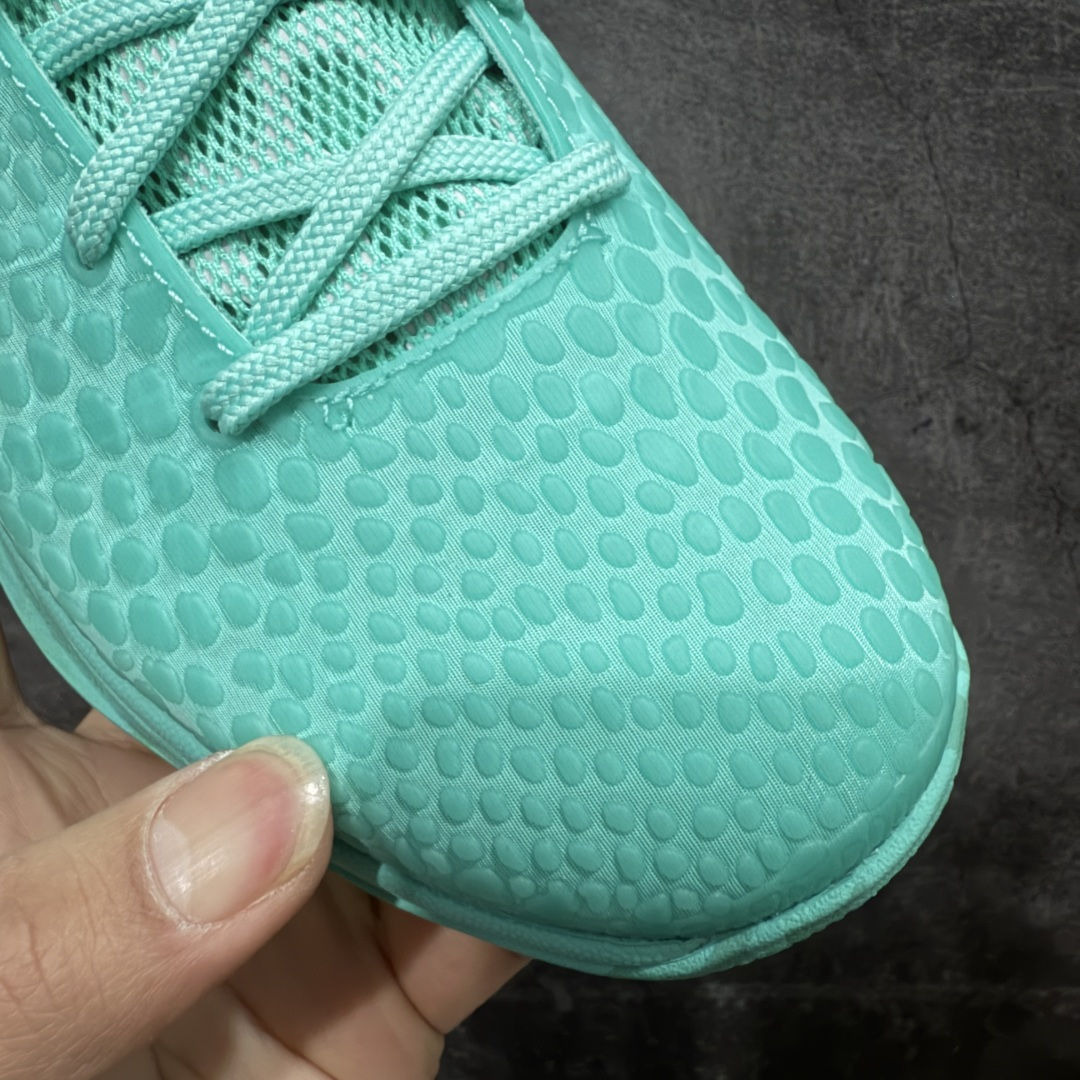 Jalen Brunson x Nike Zoom Kobe 6 Protro Statue of Li