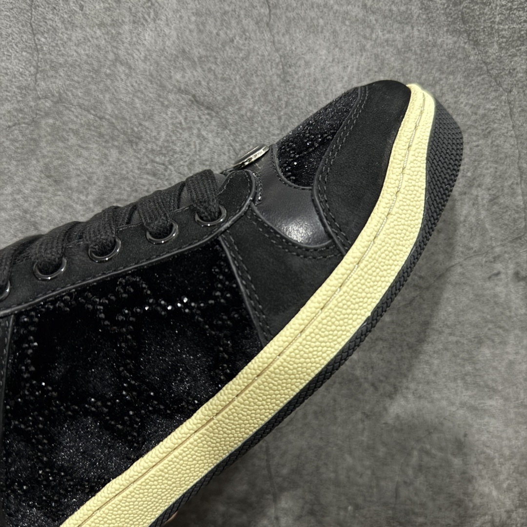 图片[6]-【专柜版/海淘代购版】Gucci做旧小脏鞋 ZP开发 原版开模 金属双G水晶圆柱形标 Gucci原版纹织带 真正水洗布标 鞋面擦色牛皮拼接经典双G布面料，皮面切口全油边封口工艺，原版毛巾布里细腻柔软更舒适透气，垫脚乳胶注塑一体，私模钢印，双色原版TPU大底(下层宽，上层窄) 配进口原版四边封干燥剂、原版18股鞋带，绿色盒子，与专柜配套包装一致 尺码：35-45-选品中心