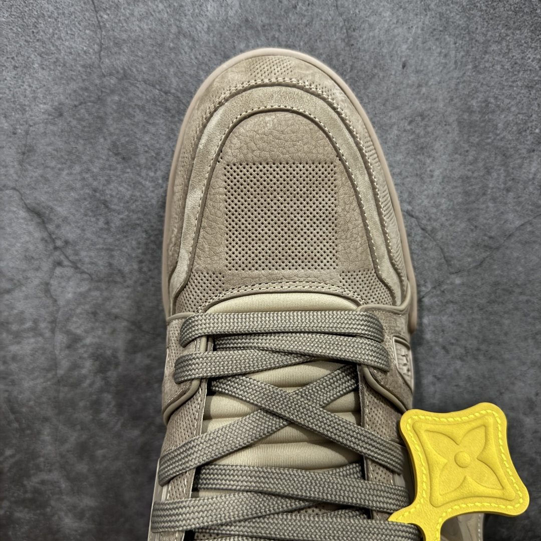 图片[5]-【XC版本】Louis Vuitton LV Trainer系列 新配色入库上架 市场货一堆的东西没必要做文案吹嘘 实拍如图 所见即所得 细节细揣摩 让你感受真正的好货 尺码： 39 40 41 42 43 44 45 46-选品中心