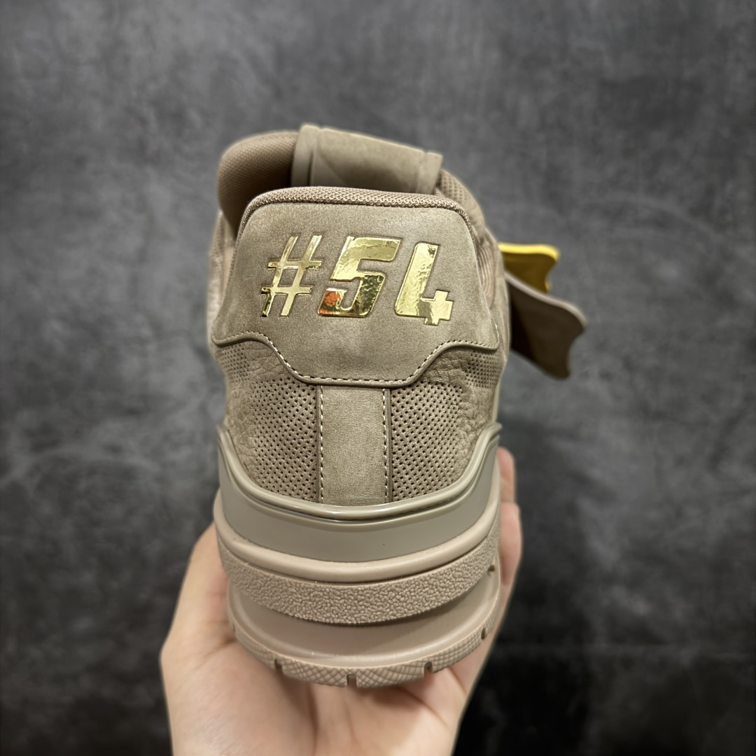 图片[4]-【XC版本】Louis Vuitton LV Trainer系列 新配色入库上架 市场货一堆的东西没必要做文案吹嘘 实拍如图 所见即所得 细节细揣摩 让你感受真正的好货 尺码： 39 40 41 42 43 44 45 46-选品中心