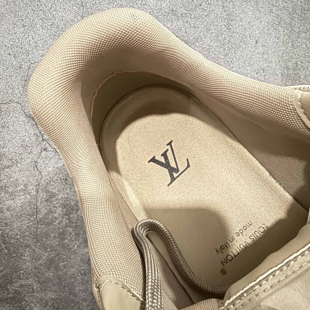 图片[9]-【XC版本】Louis Vuitton LV Trainer系列 新配色入库上架 市场货一堆的东西没必要做文案吹嘘 实拍如图 所见即所得 细节细揣摩 让你感受真正的好货 尺码： 39 40 41 42 43 44 45 46-选品中心