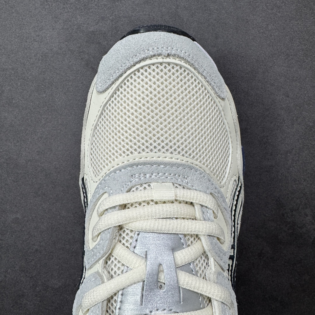 图片[8]-【公司级】AsicsGel-NYC复古单品 2025年新款 亚瑟士ASICSTIGER 新款休闲鞋 厚底街头运动休闲鞋，ASICS亚瑟士推出全新GEL-NYC，彰显纽约都市活力。这次的新系列融入了多个版本GEL的经典设计风格，广受好评。其设计灵感来源于GEL-NIMBUS 3,GEL-MC PLUS V 和 GEL-CUMULUS 16 这些往日经典鞋款。GEL-NYC使用GEL-CUMULUS 16鞋款的鞋楦设计,展现了独特的现代化美学。鞋底采用了轻质发泡材料,并在后跟和前掌处采用了ASICS亚瑟士核心科技——GEL缓震胶,赋予鞋款强大的缓冲性能,提供了更柔软舒适的穿着体验。而在原有设计的启发之上,此次鞋款采用更贴合当今潮流趋势的材料和创新技术,展现出纽约充满活力的都市精神。 货号：1203A788-101 尺码：36-46（半） 编码：FSB220230-选品中心