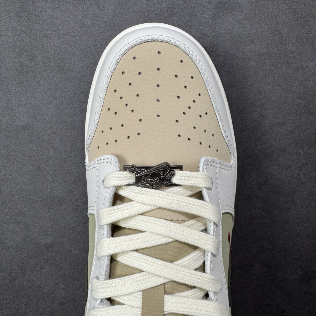 图片[8]-【YC版本】NK Dunk Pegasus Pack CNY 马年限定 舒适贴合 低帮 板鞋 男女同款 米褐色 IQ1118-220 实力大厂出品 新配色陆续开发 利润个位数只为口碑 全套原纸板楦头开发 确保原汁原味 完美呈现DUNK版型 一比一鞋头弧度高度鞋身弧度 此版本只针对中端市场 皮料材质有所更替 其他数据细节工艺流程均保持一致 绝不口嗨 细节品控鞋型随意对比 独家私模官方第六代原厂航空铝磨具打磨大底 鞋头坡度极致还原 无解鞋型 原盒原配 圈内天花板工艺 原厂玻璃冲刀 超高清洁度 全鞋零毛边皮料切割 原厂中底布点胶 中底布拉帮走线遵循公司 尺码：36 36.5 37.5 38 38.5 39 40 40.5 41 42 42.5 43 44 44.5 45 46 47.5 编码：HXSB270280-选品中心