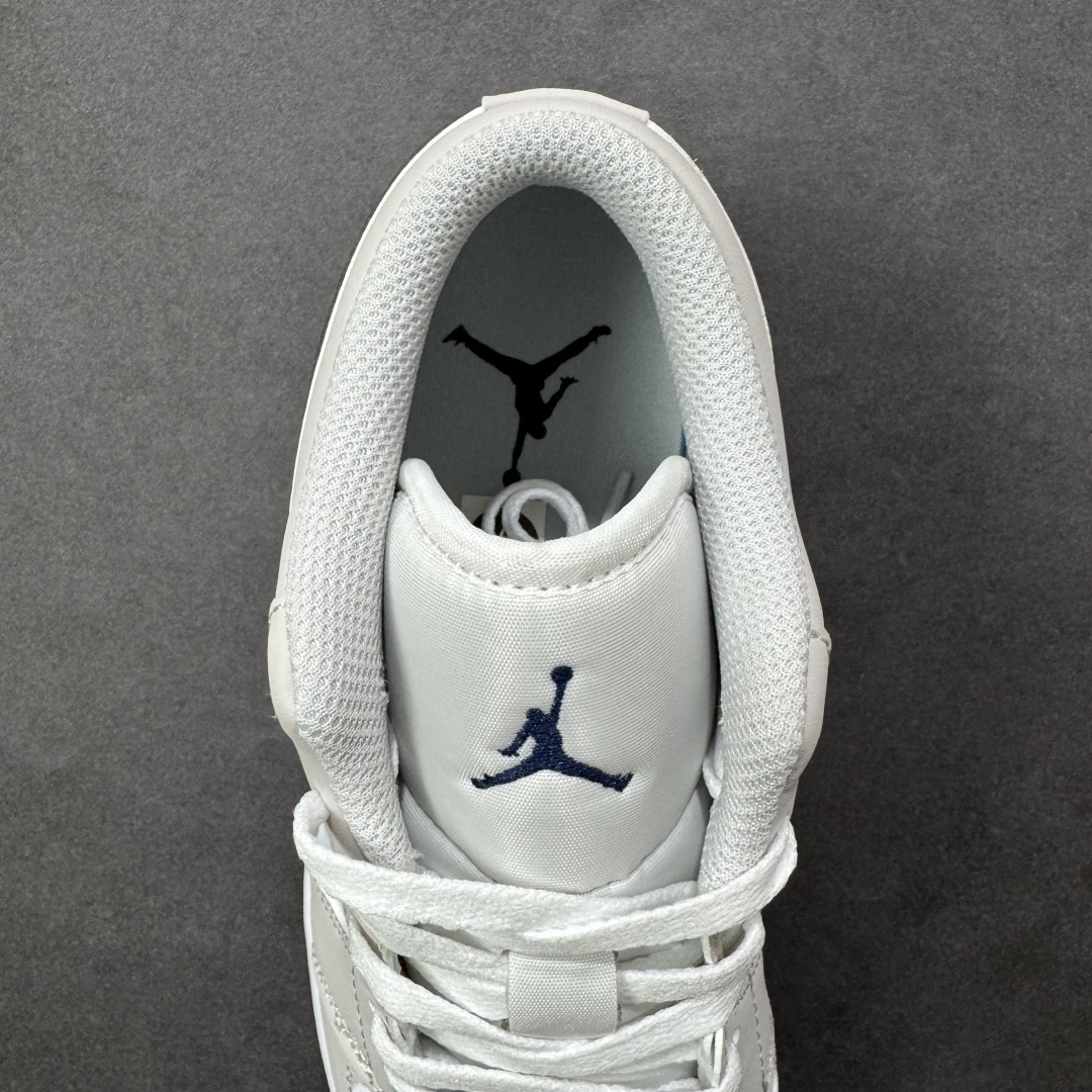 图片[7]-【H11版本】耐克Nike Air Jordan 1 AJ1经典复古经典低帮百搭文化篮球鞋 553558-146 公司级真标半码制#原档案原数据开发版型#采用荔枝纹头层皮革鞋面材质#原厂立体填充鞋舌海绵#中底注胶孔及缜密中底拉帮工艺#原数据开发模具大底 尺码：35.5 36 36.5 37.5 38 38.5 39 40 40.5 41 42 42.5 43 44 44.5 45 46 47.5 编码：H11B270280-选品中心