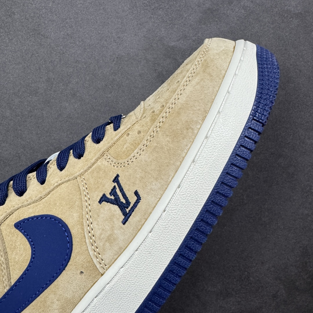 图片[5]-【定制版】Nike Air Force 1\’07 Low 联名 沙褐藏蓝 空军一号低帮休闲板鞋 FQ3545-300  #原楦头原纸板 高端定制鞋盒 原厂鞋底 超高清洁度 细节完美  尺码：36 36.5 37.5 38 38.5 39 40 40.5 41 42 42.5 43 44 44.5 45 编码：HXSB310320-选品中心