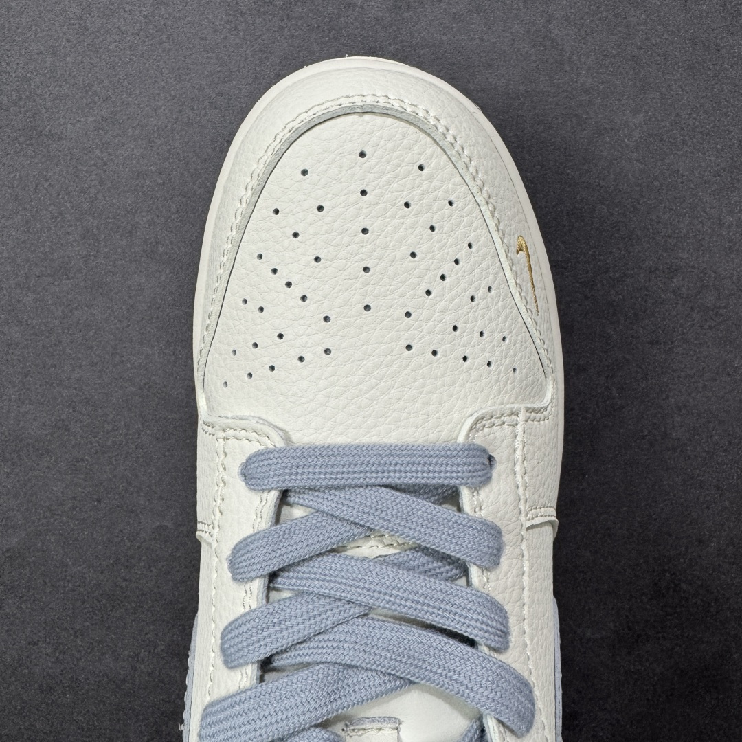 图片[8]-【定制版】Nike SB Dunk Low“ 斯图西联名—米灰金标” 周年高端定制 低帮休闲板鞋 定制鞋盒 大厂纯原品质出货 超高清洁度 皮料切割干净无任何毛边 细节完美 货号：JP1628-040 尺码：36 36.5 37.5 38 38.5 39 40 40.5 41 42 42.5 43 44 44.5 45 编码：HXSB330340-选品中心