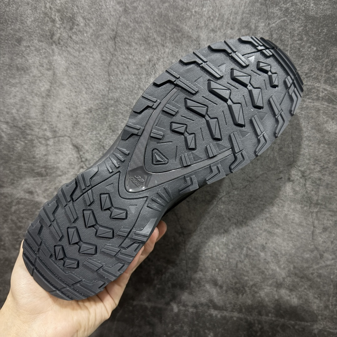 图片[9]-【Goat礼盒版】Salomon萨洛蒙2025秋冬新款XA pro 3D JEONG LI 二代系列新色系跑步鞋休闲运动鞋 479616 T0级别版本出货-只做市面市场第一档 皮面部位采用头层皮打造-横扫市面 中底搭载全掌玻璃纤维能量板和超厚弹性泡沫中底，跑动时推进力十足，缓震回馈很强，日常通勤或训练都很稳 鞋身长毛牛猄皮面设计，内层材质透气网面 穿着舒适度好 原版材质 原版大底 尺码：36-45-选品中心