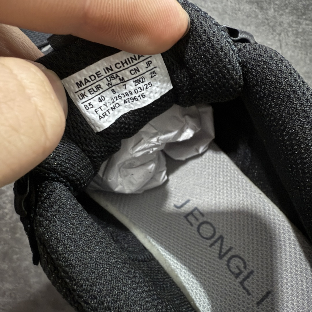 图片[7]-【Goat礼盒版】Salomon萨洛蒙2025秋冬新款XA pro 3D JEONG LI 二代系列新色系跑步鞋休闲运动鞋 479616 T0级别版本出货-只做市面市场第一档 皮面部位采用头层皮打造-横扫市面 中底搭载全掌玻璃纤维能量板和超厚弹性泡沫中底，跑动时推进力十足，缓震回馈很强，日常通勤或训练都很稳 鞋身长毛牛猄皮面设计，内层材质透气网面 穿着舒适度好 原版材质 原版大底 尺码：36-45-选品中心