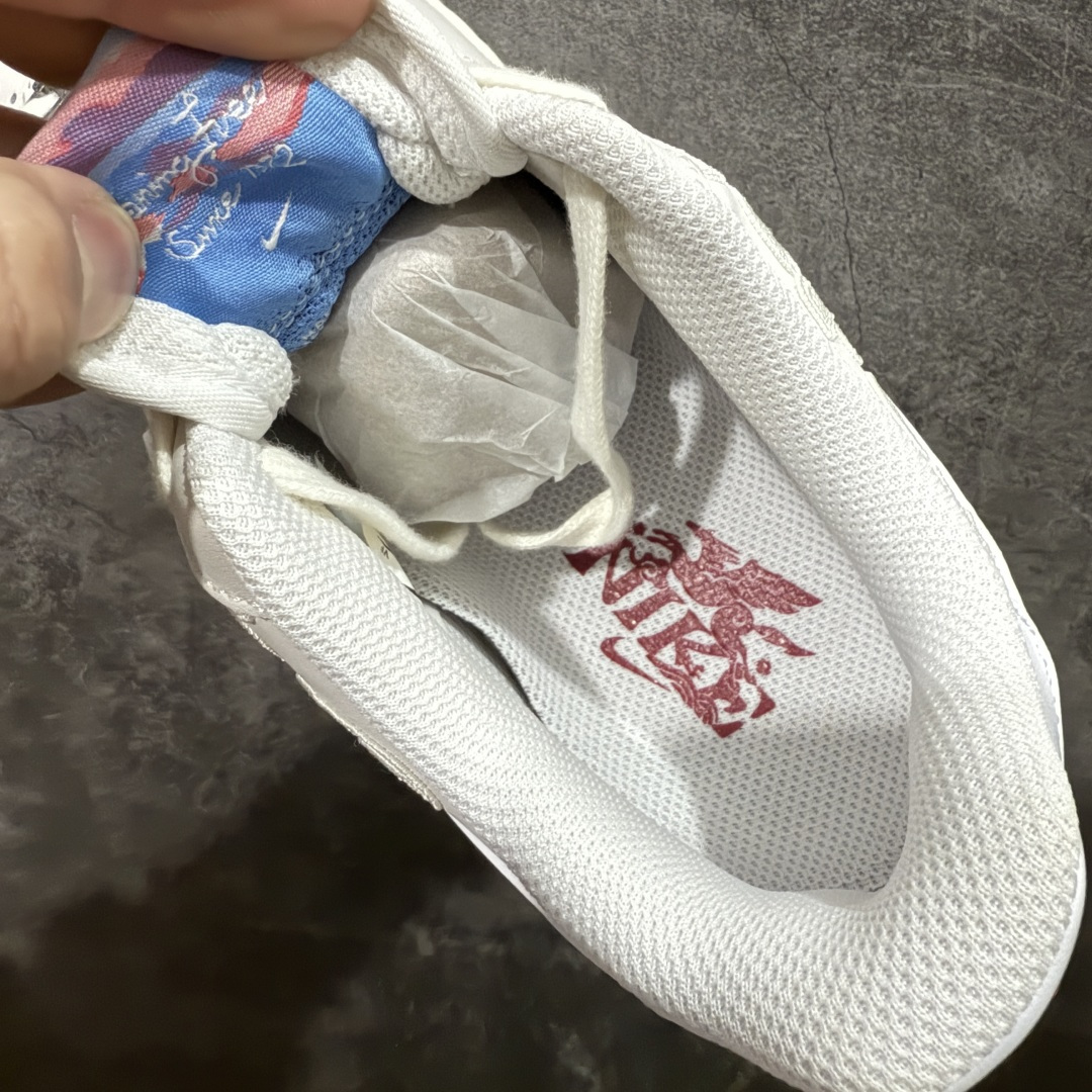 图片[7]-【XC礼盒版】Nike Air Force 1\’07 Low 马年限定 空军一号低帮休闲板鞋 IQ1119-011  高端礼盒 正确刺绣 原版品质 专柜特供 原楦头原纸板 定制五金配件 内置全掌气垫 原厂鞋底   尺码：36 36.5 37.5 38 38.5 39 40 40.5 41 42 42.5 43 44 44.5 45 46-选品中心