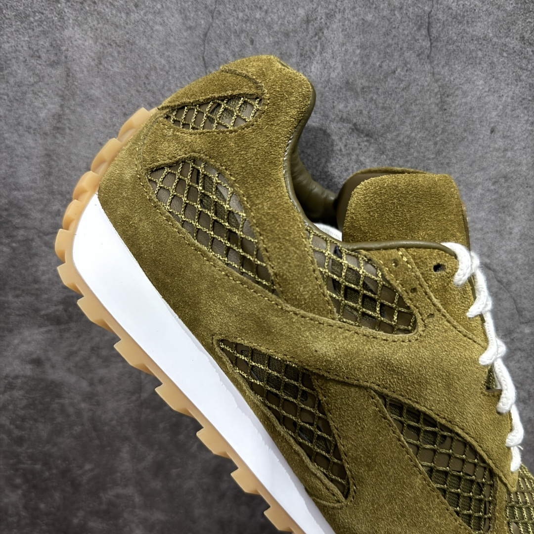 图片[7]-【纯原M版】BOTTEGA VENETA Orbit Runner BV葆蝶家时尚休闲王一博同款老爹鞋运动鞋 原版开发 一比一打造 相似度百分之99以上 市场一梯队级别品质 区别市场任何标文顶级品质版本 采用轻质科技网布面料 搭配几何图案设计橡胶外底 王炸系列 高版本 认准套包工艺 实际增高很多哦 还是一样显腿细非常nice 耐玩耐造 对标对版 套包鞋工艺 认准高版本 大底选用拼色TPU大底 配置原版包装 尺码：35 36 37 38 39 40 41 42 43 44 45-选品中心