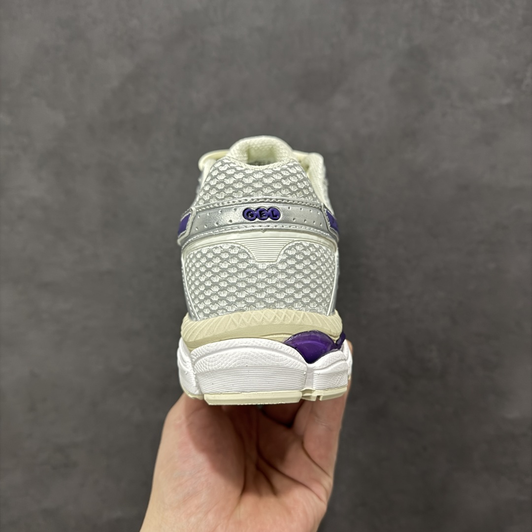 图片[4]-【公司级】Asics Gel-Cumulus 16 亚瑟士复古时尚缓震运动跑步鞋 鞋面采用无缝线工程网眼设计，全面升级的FF BLAST™ PLUS泡棉，更轻、更弹、更耐久。相比前代更轻盈鞋底采用了轻质发泡材料,并在后跟和前掌处采用了亚瑟士核心科技GEL缓震胶,赋予鞋款强大的缓冲性能,提供了更柔软舒适的穿着体验。AHAR® PLUS超耐磨橡胶大底，延长跑鞋使用寿命。 货号：1203A990-100 尺码：36 37 37.5 38 39 39.5 40 40.5 41.5 42 42.5 43.5 44 45 编码：AMB260270-选品中心