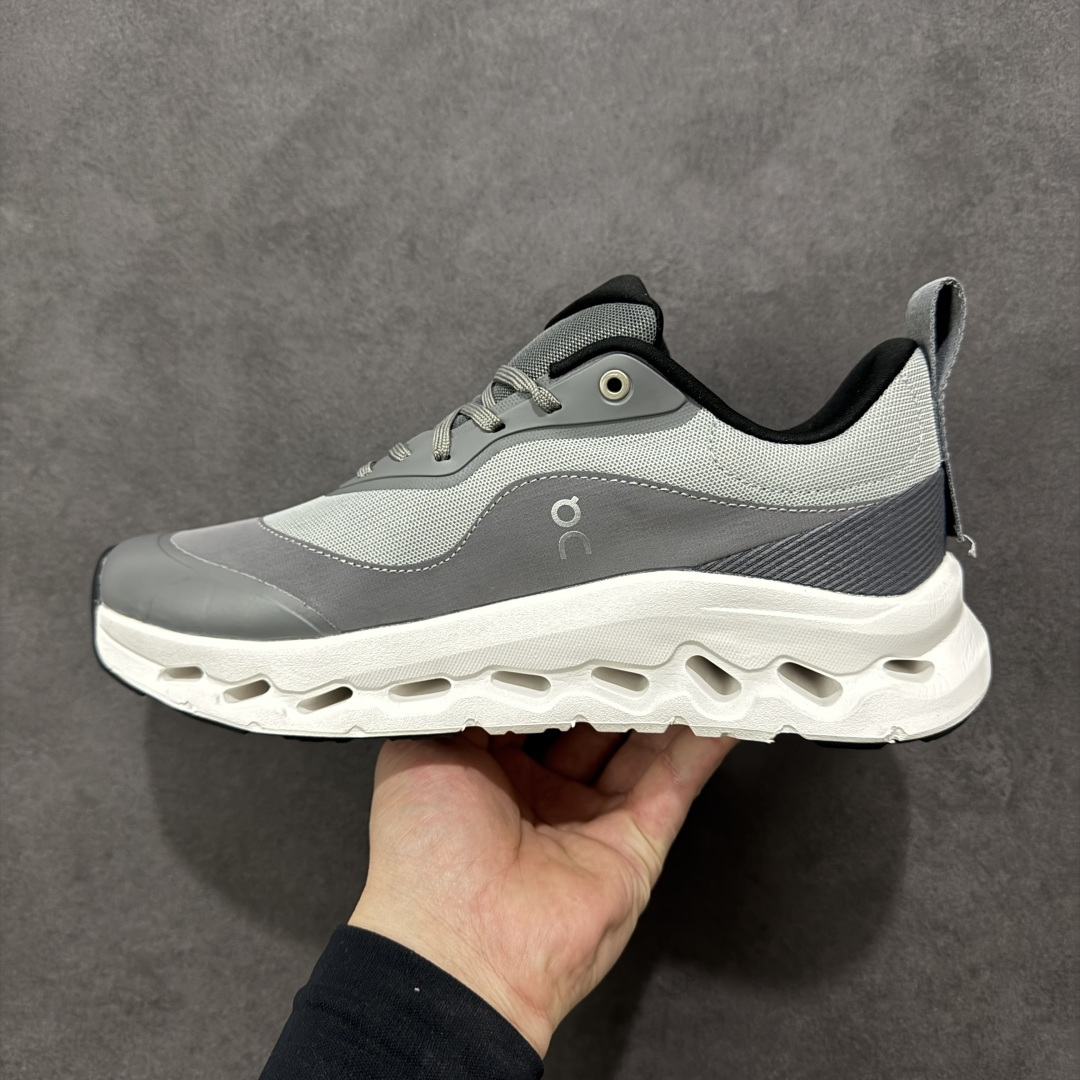 图片[2]-【公司级】On昂跑 LOEWE 系列低帮轻量舒适多功能休闲运动鞋 采用工程飞织网布组合再生聚酯纤维鞋面材质搭载独家隐藏速度中板 镂空CloudTec科技 泡棉缓震中底 黑科技跑出圈的时尚运动新宠 货号：3ME10690423 尺码：40 40.5 41 42 42.5 43 44 45 46 47 编码：XSB220230-选品中心