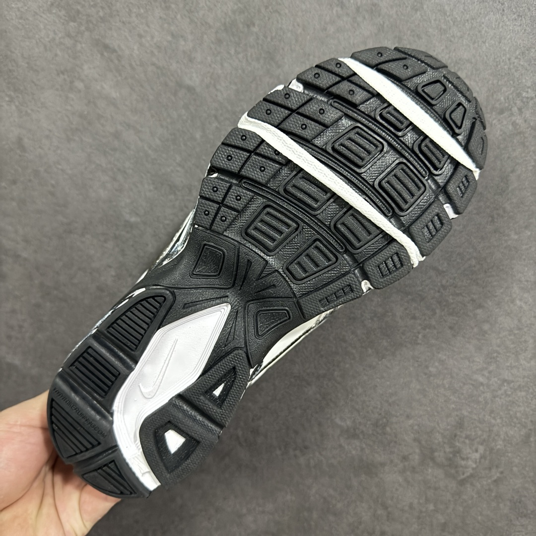 图片[9]-【公司级】Nike WMNS NIKE INITIAOR 复古单品 专为实现舒适畅跑而打造，Nike lnitiator跑步鞋采用透气鞋面，巧搭轻量中底，提供轻盈减震防护效果动态支撑减震防滑耐磨透气 低帮 休闲跑步鞋 货号：IB4339-033 尺码：36 36.5 37.5 38 38.5 39 40 40.5 41 42 42.5 43 44 45 编码：LDSB220230-选品中心