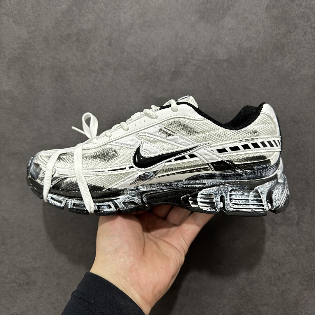 图片[2]-【公司级】Nike WMNS NIKE INITIAOR 复古单品 专为实现舒适畅跑而打造，Nike lnitiator跑步鞋采用透气鞋面，巧搭轻量中底，提供轻盈减震防护效果动态支撑减震防滑耐磨透气 低帮 休闲跑步鞋 货号：IB4339-033 尺码：36 36.5 37.5 38 38.5 39 40 40.5 41 42 42.5 43 44 45 编码：LDSB220230-选品中心