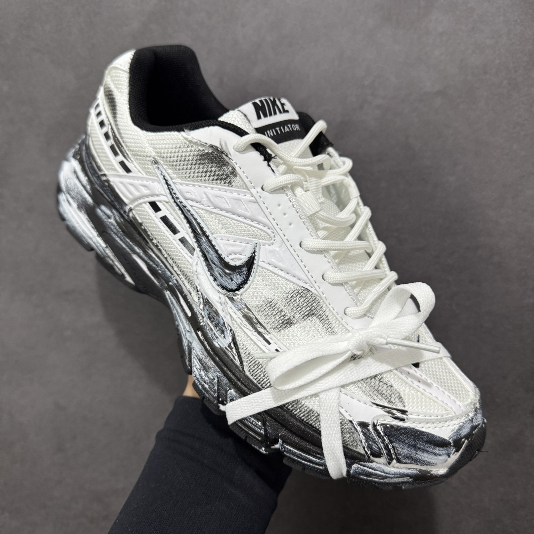 图片[3]-【公司级】Nike WMNS NIKE INITIAOR 复古单品 专为实现舒适畅跑而打造，Nike lnitiator跑步鞋采用透气鞋面，巧搭轻量中底，提供轻盈减震防护效果动态支撑减震防滑耐磨透气 低帮 休闲跑步鞋 货号：IB4339-033 尺码：36 36.5 37.5 38 38.5 39 40 40.5 41 42 42.5 43 44 45 编码：LDSB220230-选品中心