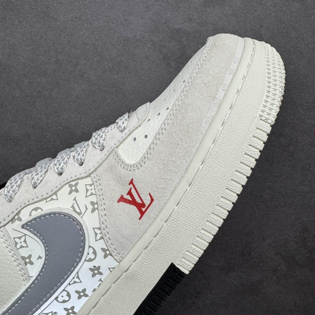 图片[5]-【定制版】Nike Air Force 1\’07 Low LV联名 空军一号低帮休闲板鞋  #原楦头原纸板 原装鞋盒 定制五金配件 内置全掌气垫 原厂鞋底 货号：KD6699-F06  尺码：36 36.5 37.5 38 38.5 39 40 40.5 41 42 42.5 43 44 44.5 45-选品中心