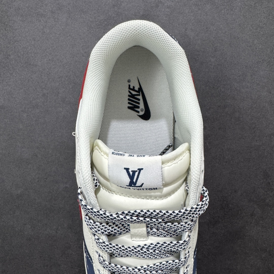 图片[7]-【定制版】Nike SB Dunk Low“ LV联名—马年限定” 周年高端定制 低帮休闲板鞋 定制鞋盒 大厂纯原品质出货 超高清洁度 皮料切割干净无任何毛边 细节完美 货号：JJ3508-563 尺码：36 36.5 37.5 38 38.5 39 40 40.5 41 42 42.5 43 44 44.5 45 编码：HXSB330340-选品中心