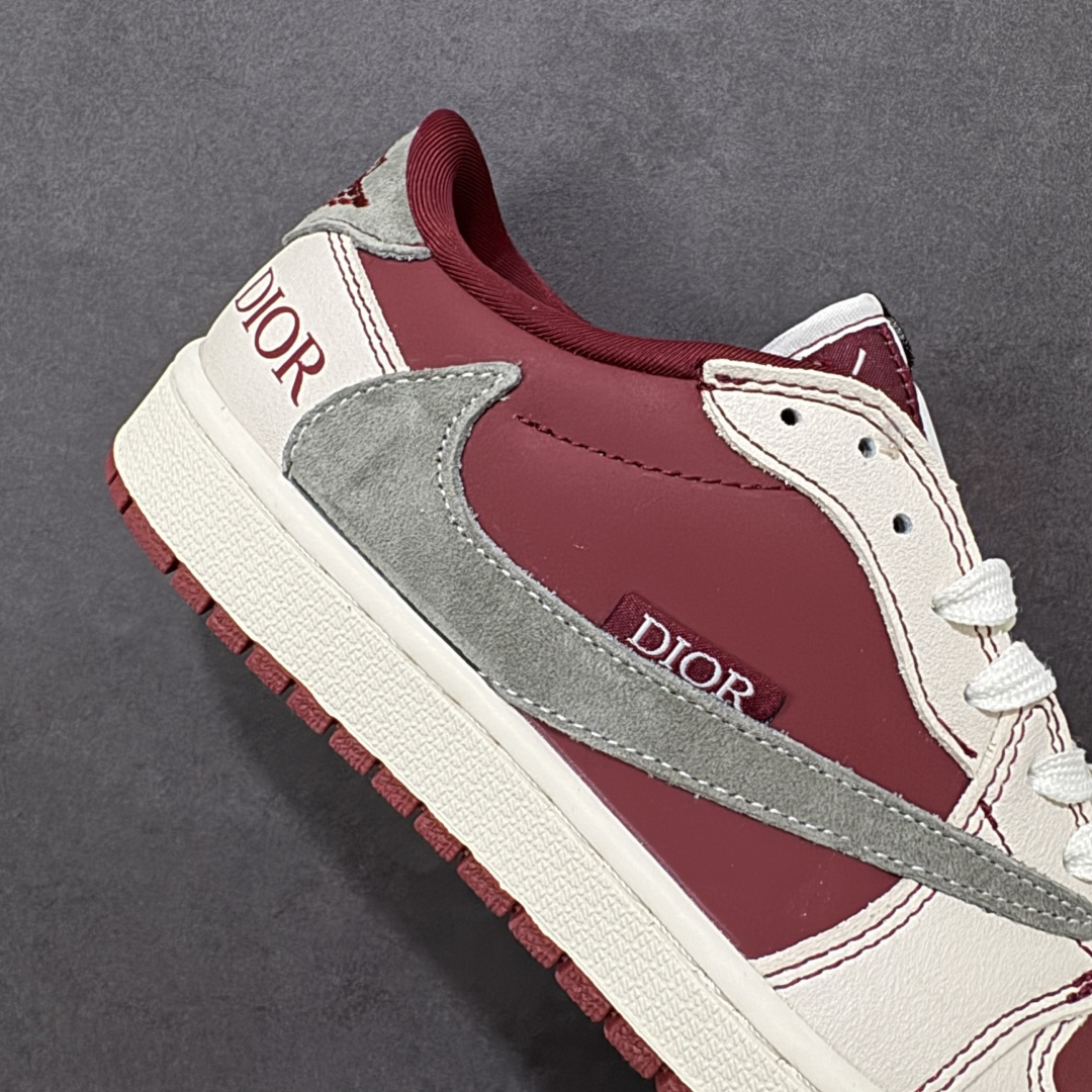图片[6]-【定制版】Air Jordan 1 Low AJ1 乔1 Dior联名 高端定制 倒钩低帮复古篮球鞋  #定制鞋盒 大厂纯原品质出货 超高清洁度 皮料切割干净无任何毛边 细节完美 货号：XS2025-082  尺码：36 36.5 37.5 38 36.5 39 40 40.5 41 42 42.5 43 44 44.5 45-选品中心