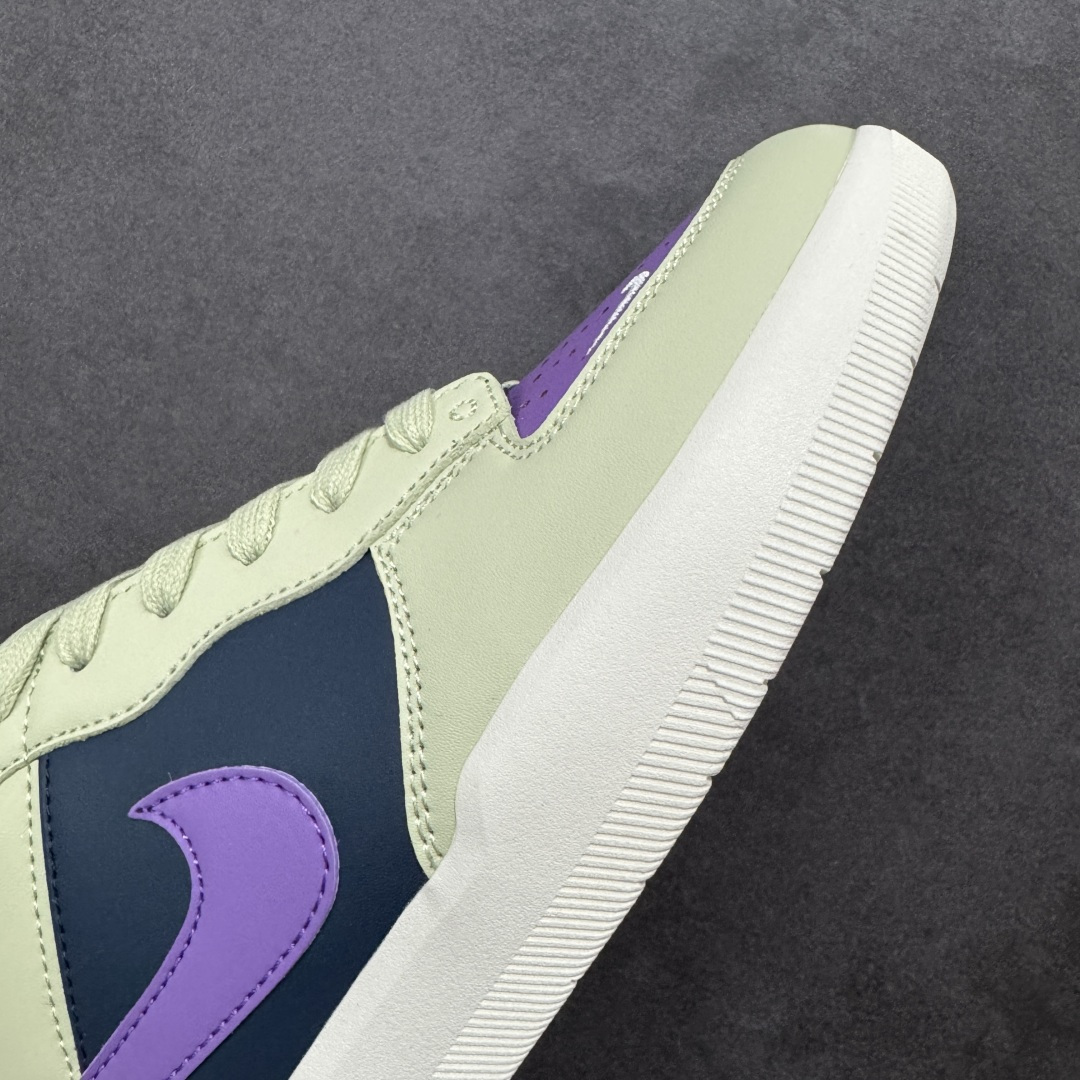 图片[5]-【公司级】Nike SB Force 58 是一款结合了经典篮球元素与滑板功能的鞋款。鞋身采用帆布、麂皮与冲孔细节，致敬传统篮球风格，呈现出复古又时尚的外观。加厚鞋舌设计提升穿着舒适度，内侧弹性衬布提供稳固贴合感，即使鞋带松脱也能保持鞋子贴合脚型。全新杯式外底设计兼顾耐久性与灵活性，减少磨合时间，提升滑板体验。鞋底Tri-Star纹理提供出色的抓地力和灵敏脚感。 货号：DV5476-300 尺码：36 36.5 37.5 38 38.5 39 40 40.5 41 42 42.5 43 44 45 编码：XSB220230-选品中心