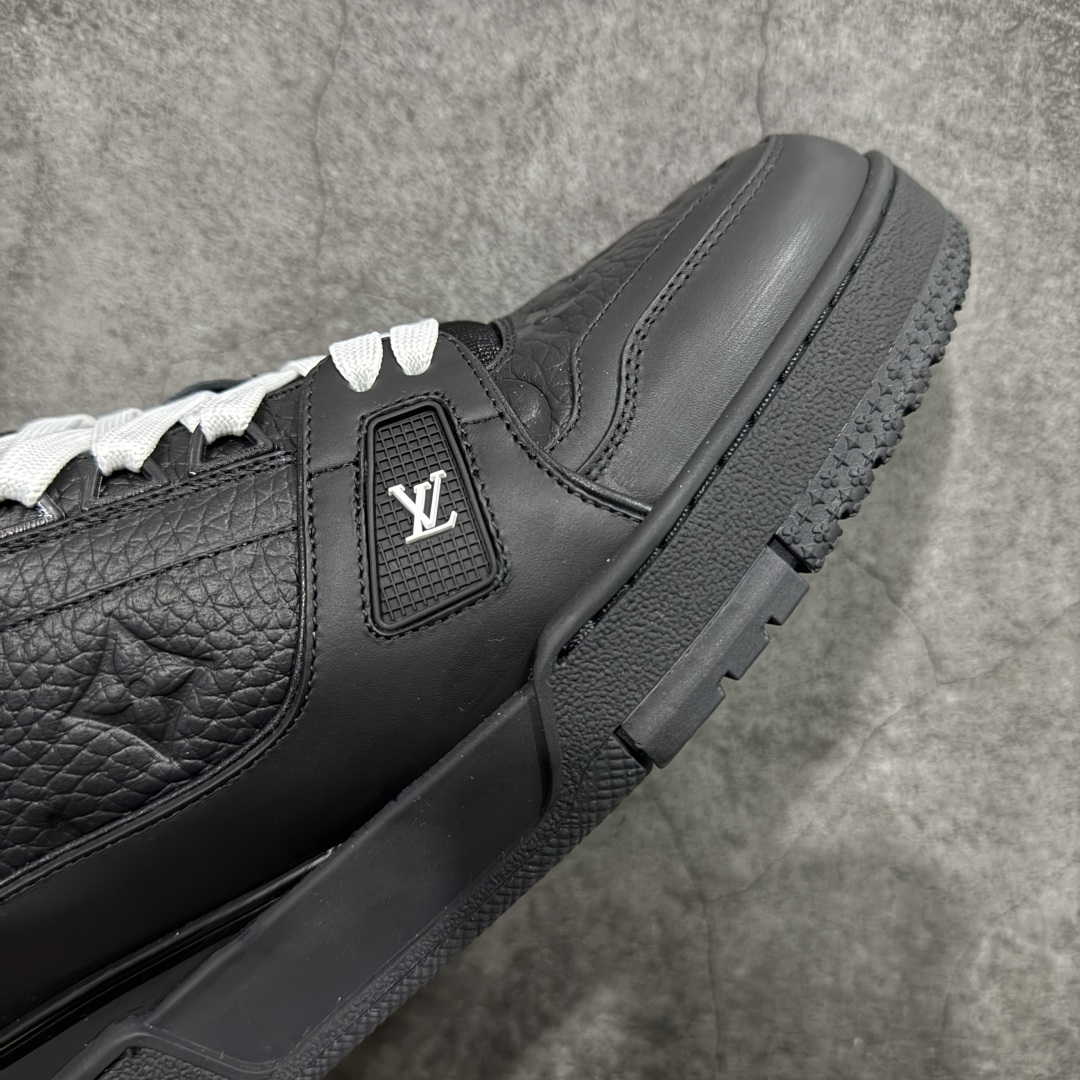 图片[6]-【XC版本】Louis Vuitton LV Trainer系列 新配色入库上架 市场货一堆的东西没必要做文案吹嘘 实拍如图 所见即所得 细节细揣摩 让你感受真正的好货 尺码： 39 40 41 42 43 44 45 46-选品中心