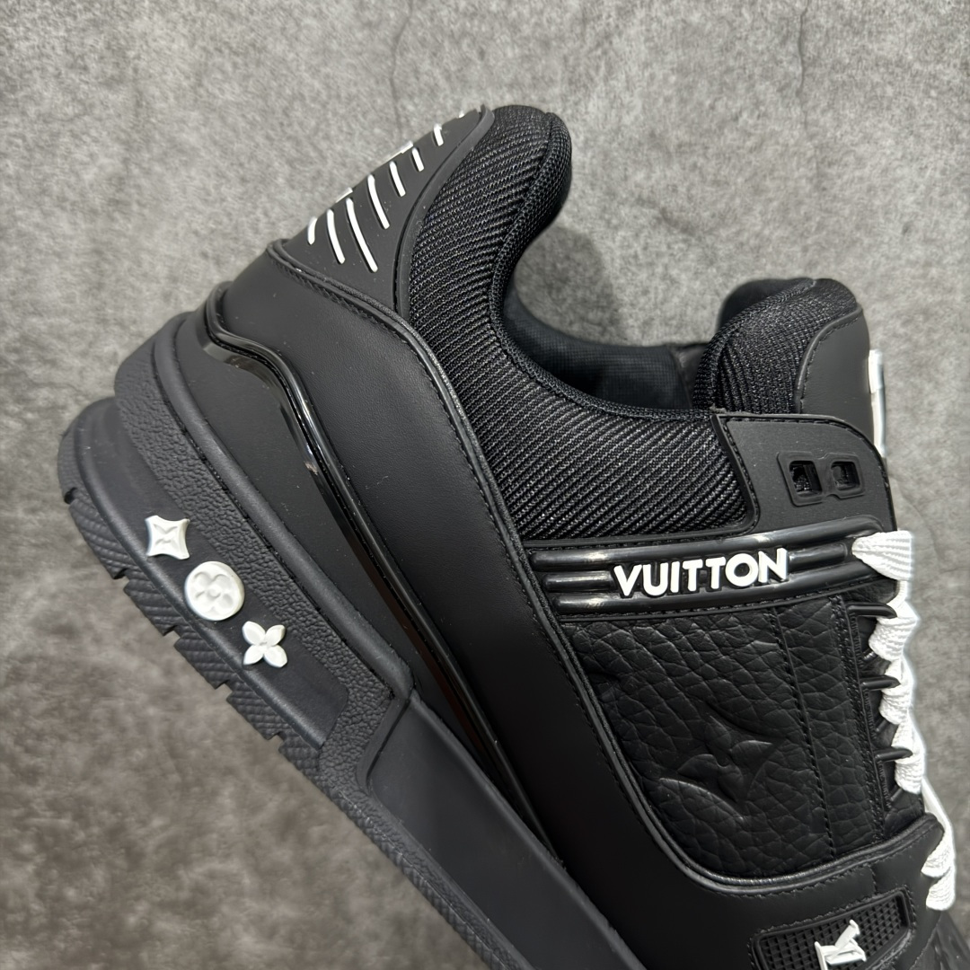 图片[7]-【XC版本】Louis Vuitton LV Trainer系列 新配色入库上架 市场货一堆的东西没必要做文案吹嘘 实拍如图 所见即所得 细节细揣摩 让你感受真正的好货 尺码： 39 40 41 42 43 44 45 46-选品中心