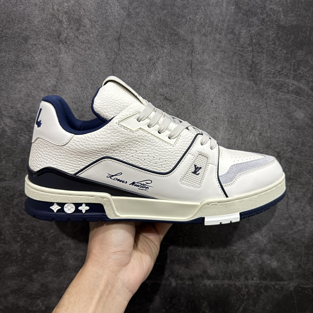 【XC版本】Louis Vuitton LV Trainer系列 新配色入库上架 市场货一堆的东西没必要做文案吹嘘 实拍如图 所见即所得 细节细揣摩 让你感受真正的好货 尺码： 39 40 41 42 43 44 45 46-选品中心