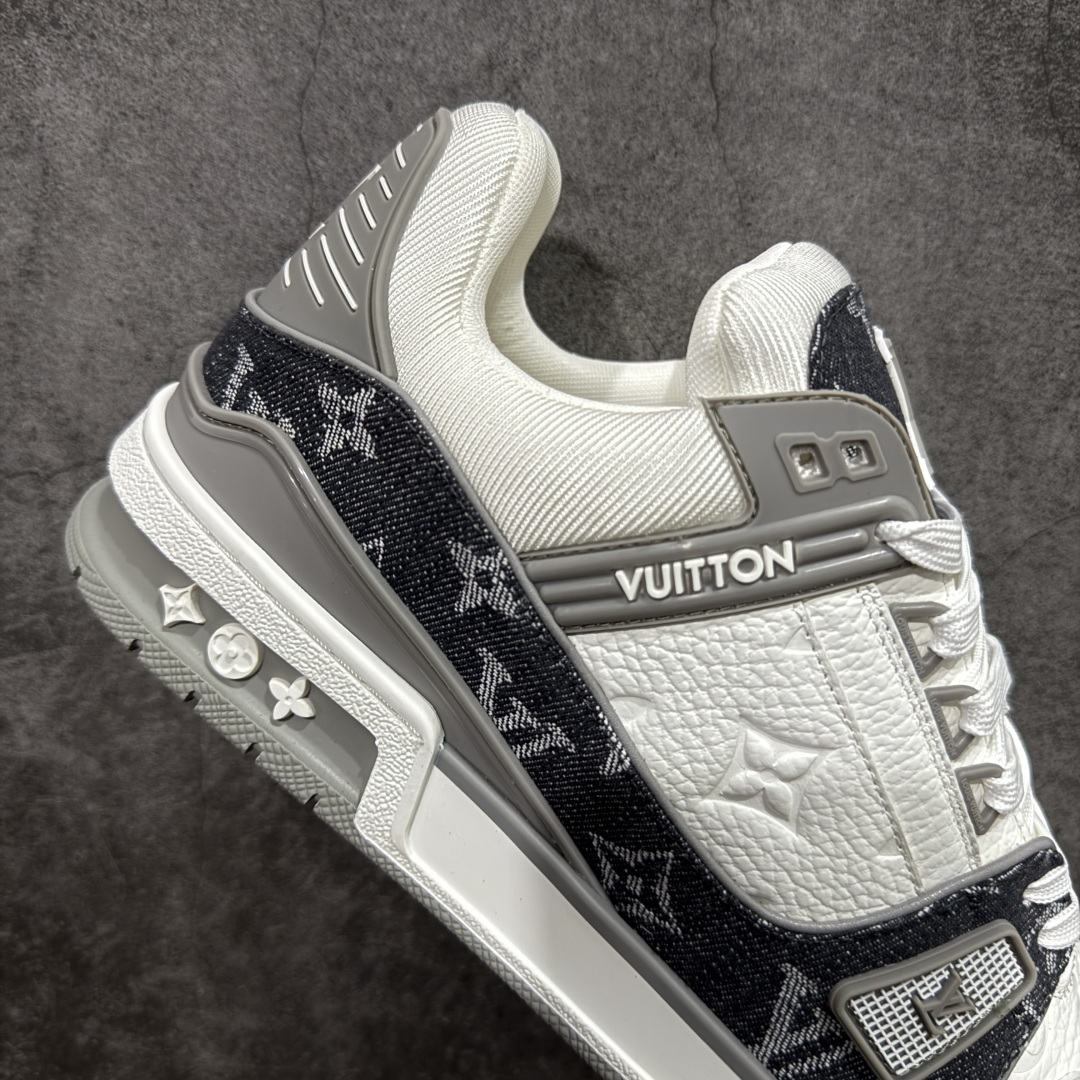 图片[7]-【XC版本】Louis Vuitton LV Trainer系列 新配色入库上架 市场货一堆的东西没必要做文案吹嘘 实拍如图 所见即所得 细节细揣摩 让你感受真正的好货 尺码： 39 40 41 42 43 44 45 46-选品中心