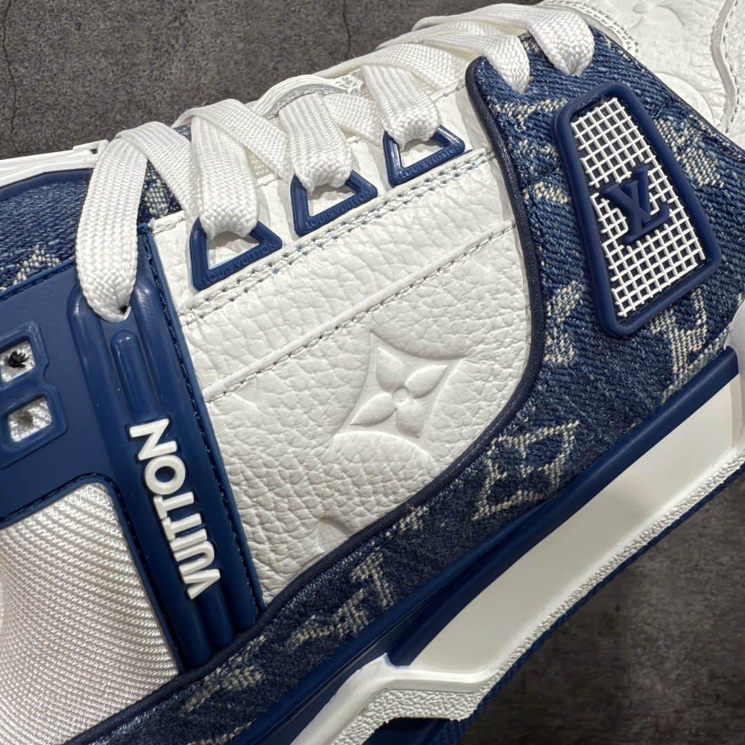 图片[4]-【XC版本】Louis Vuitton LV Trainer系列 新配色入库上架 市场货一堆的东西没必要做文案吹嘘 实拍如图 所见即所得 细节细揣摩 让你感受真正的好货 尺码： 39 40 41 42 43 44 45 46-选品中心