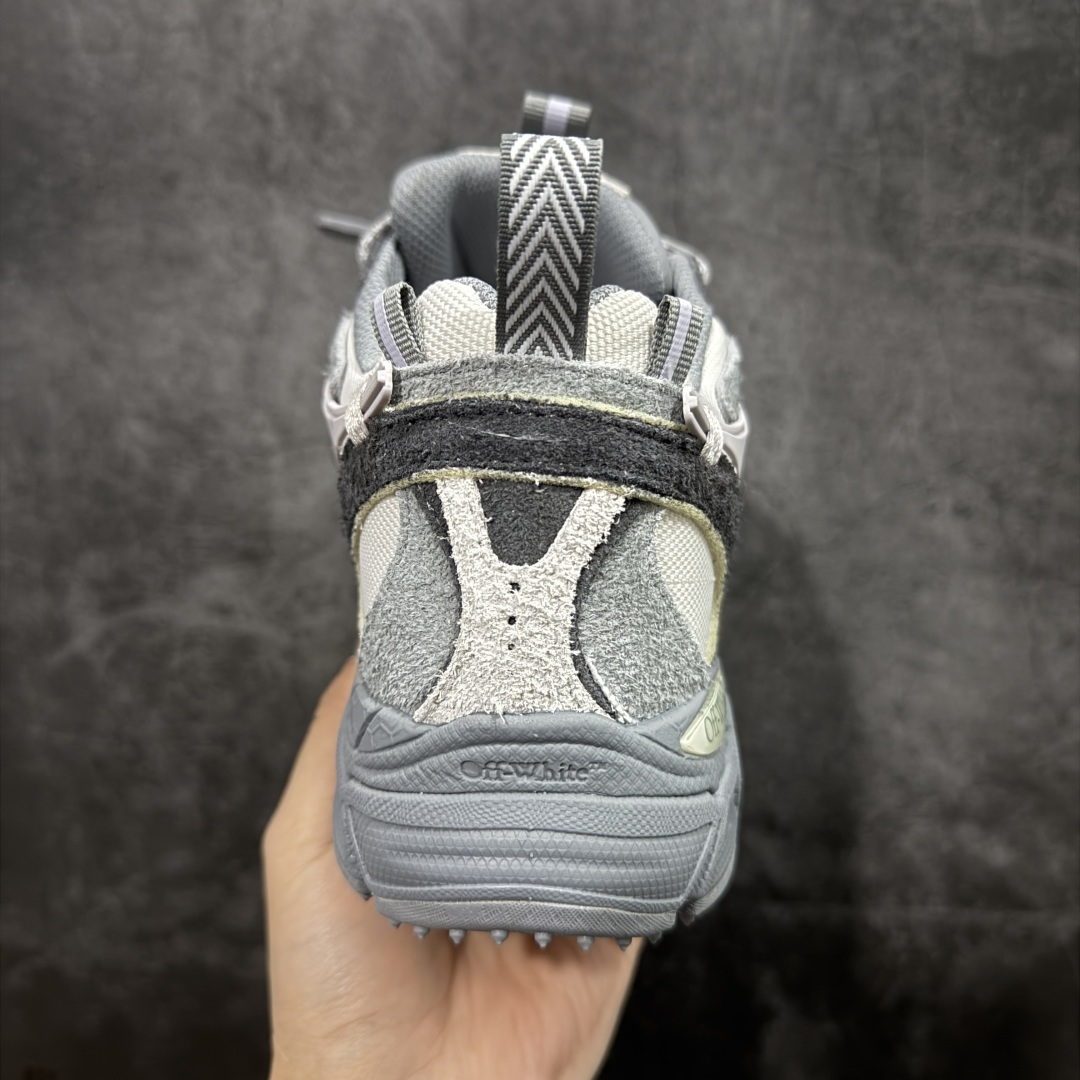 图片[4]-【纯原OK版本】Off-White OW最新款跑鞋 复古休闲鞋 百分百原盒正确版 原楦原纸板数据开发 4层分离大底#鞋面采用3d立体打印和多种材料拼接而成#防滑耐磨透气性轻便跑鞋 作为曾经爆火 并且定位奢潮领域的标志性品牌 Off-White 仍需要不断更新符合当下潮流时尚的复古运动鞋款，以期收获基本盘消费者的关注 此次更新的 Off-White 新款运动鞋将经典复古老爹鞋细节设计更加夸张化 并将标志性箭头设计置于显著位置 除此之外 整个系列的色彩搭配也可谓纷繁多样 总有一款适合你 尺码：36 37 38 39 40 41 42 43 44 45 46 47-选品中心