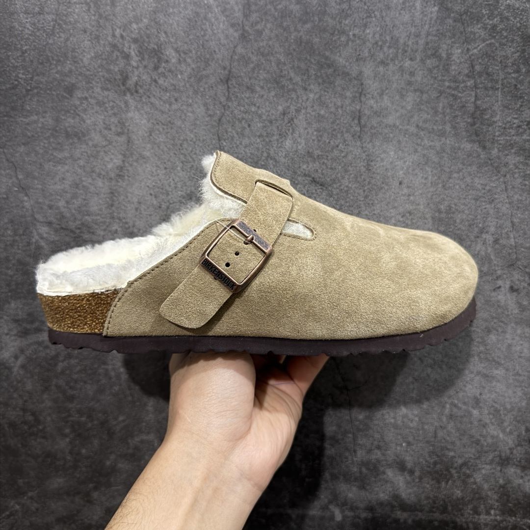 【莞顶G版】Birkenstock\\t 勃肯/博肯软木软底 羊毛一体休闲鞋 半拖 品质升级版 市场最好品质 十年ZP代工厂老师傅工艺 纯手工打造原汁原味博肯 市场最强版 没有之一 鞋面设计：选用陸丰A级进口羊皮毛，质地细腻，手感丰满；尺寸间障均匀，柔软，深度保暖；吸湿，进气，排汗 鞋子内里：化质澳洲羔羊皮分子结构可将水蒸气吸进多孔构体中，吸湿性好，透气性极住，保持脚底干爽 鞋底设计：型模EVA极富弹性，加持胎面设计，升级版独家私模，柔软回弹性好，耐折耐磨，防滑防踢 尺码： 35-45-选品中心