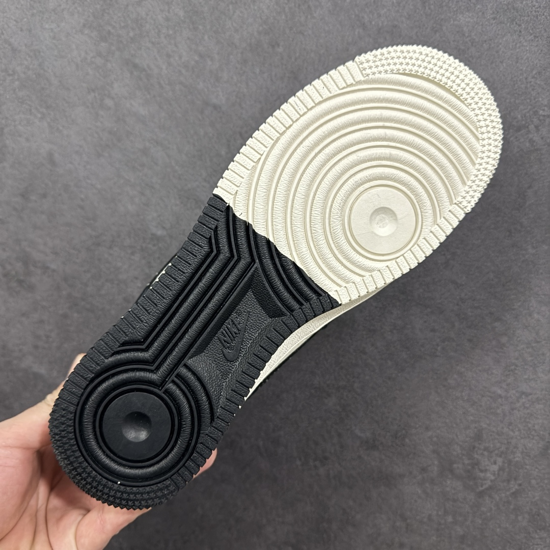 图片[9]-【公司级】NIke Air Force 1 \’07 Low “LV联名——米黑印花橙标 ”空军一号 低帮 运动鞋 休闲鞋 折边针车 工艺难度大 原楦头原纸板 原装鞋盒 定制五金配件 内置全掌气垫 原厂鞋底 货号：CX5050-Y41 尺码：36 36.5 37.5 38 38.5 39 40 40.5 41 42 42.5 43 44 44.5 45-选品中心