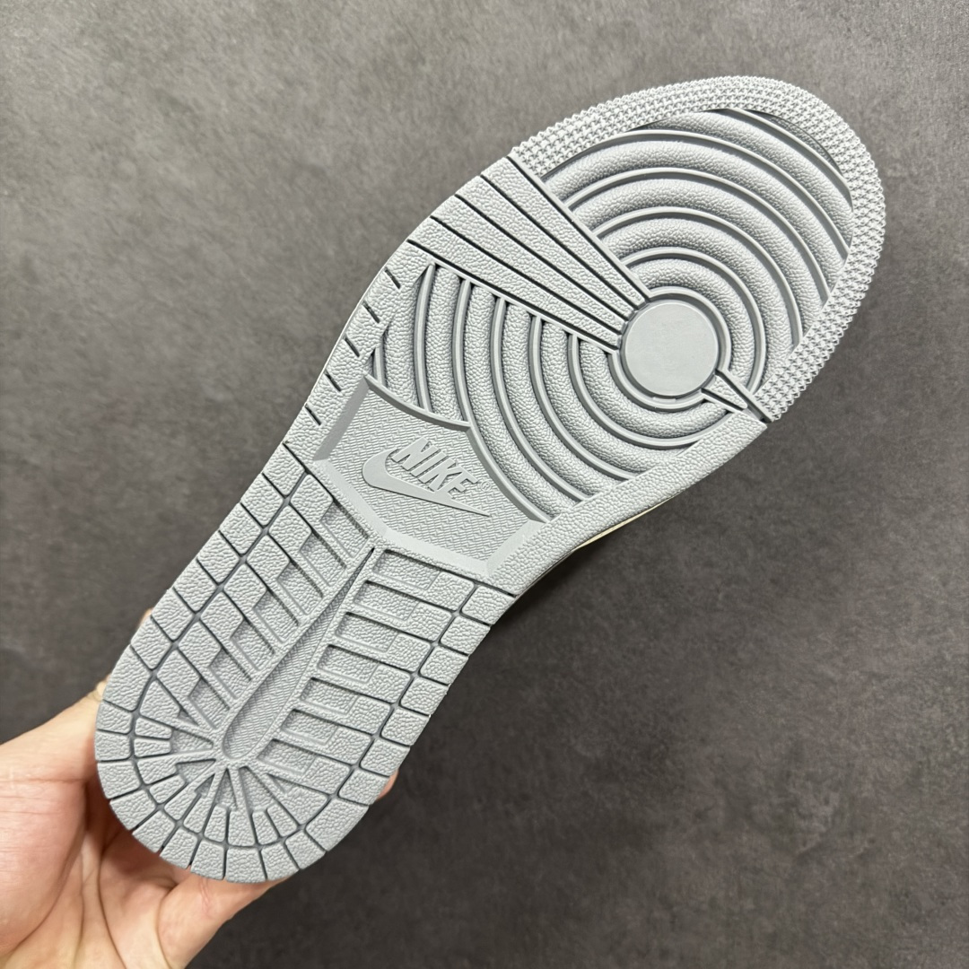 图片[9]-【公司级】Nike Air Jordan 1 x Travis Scott AJ1倒勾 乔一倒钩 ‘DIY’定制 耐克 低帮文化篮球鞋 完美品质出货 细节如图所示 鞋面切割工整 冲孔整齐干净 中底拉帮线 整体清洁度非常好 货号：CX5050-Y58 尺码：36 36.5 37.5 38 38.5 39 40 40.5 41 42 42.5 43 44 45 尺码：36～45B 编码：GLB320330-选品中心