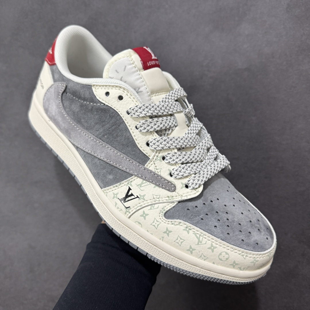 图片[3]-【公司级】Nike Air Jordan 1 x Travis Scott AJ1倒勾 乔一倒钩 ‘DIY’定制 耐克 低帮文化篮球鞋 完美品质出货 细节如图所示 鞋面切割工整 冲孔整齐干净 中底拉帮线 整体清洁度非常好 货号：CX5050-Y58 尺码：36 36.5 37.5 38 38.5 39 40 40.5 41 42 42.5 43 44 45 尺码：36～45B 编码：GLB320330-选品中心